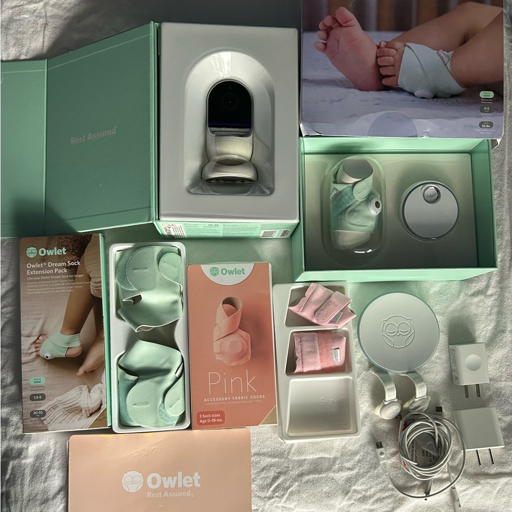 Owlet Sock and Camera Bundle